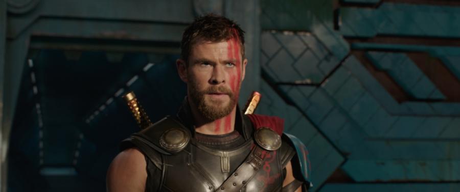 Chris Hemsworth w filmie "Thor: Ragnarok". Polska premiera 25 października 2017 roku