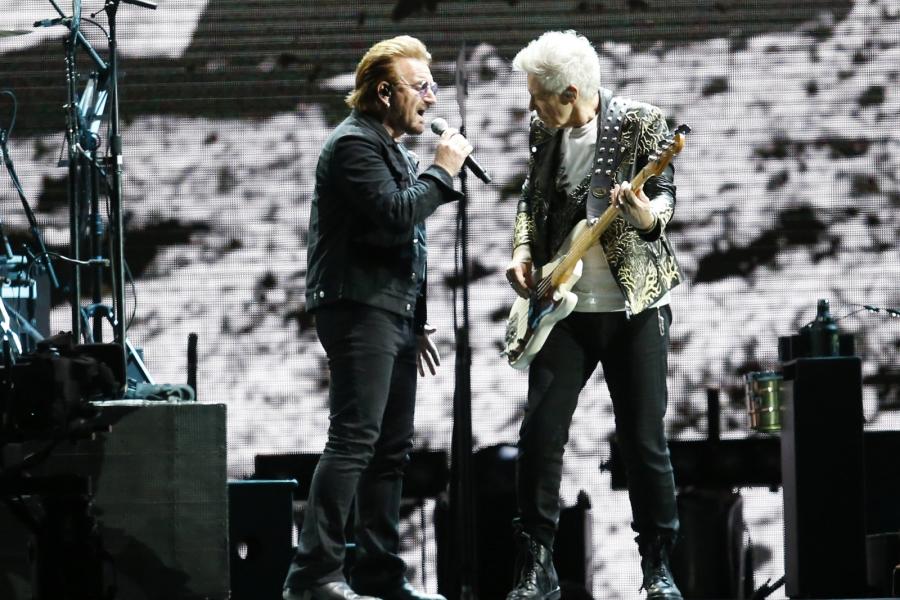 U2 podczas trasy "The Joshua Tree 2017" - koncert w Santiago de Chile 14.10.2017