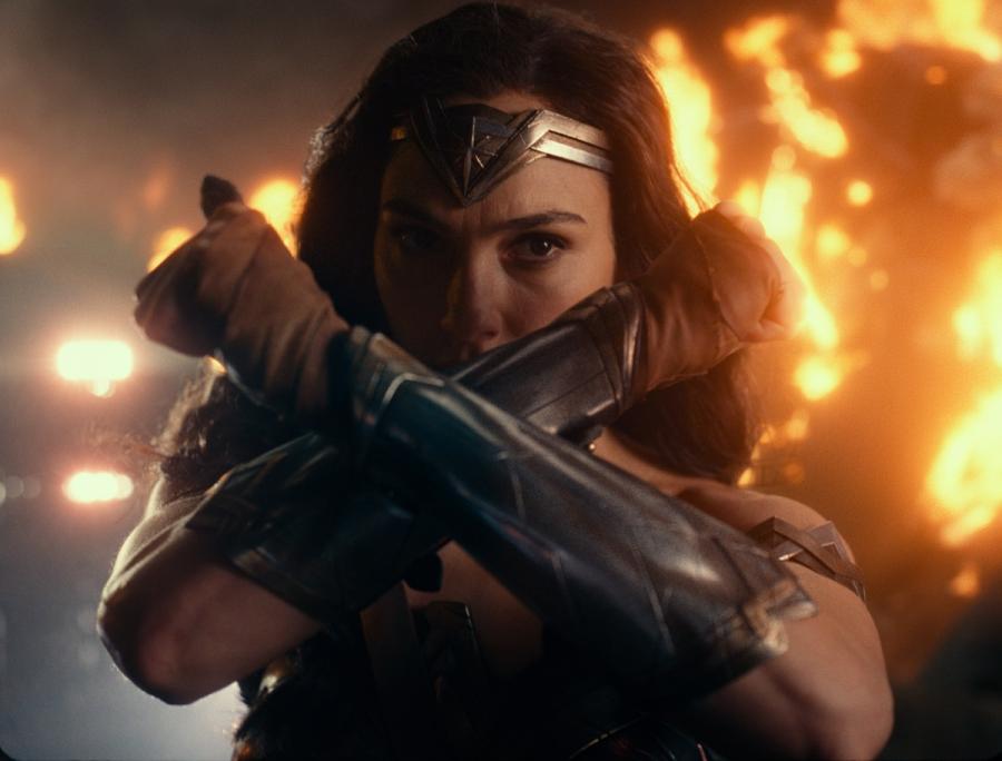 Gal Gadot w filmie "Liga Sprawiedliwości". Polska premiera 17 listopada 2017 roku.