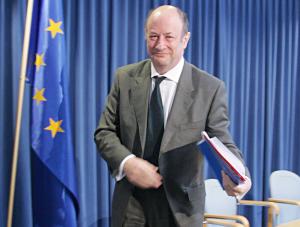 Polska idzie do euro i nie prosi o pomoc