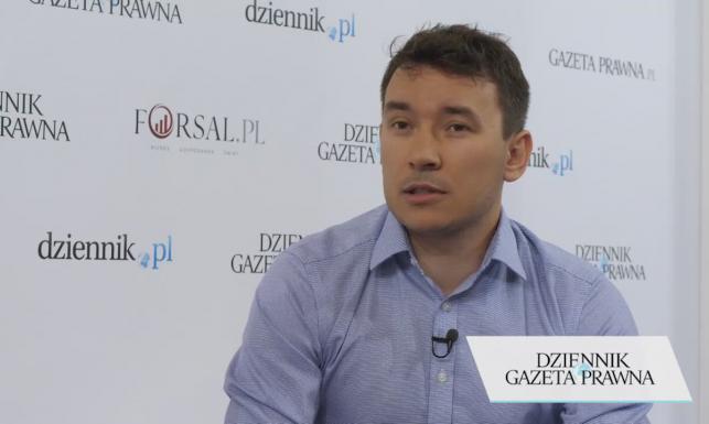 Co start-up może zrobić z… dachem płaskim? Sporo, i jeszcze na tym zarobi!