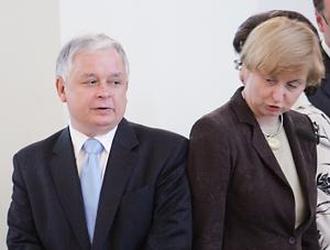 Prezydent szantażuje rząd w sprawie Fotygi