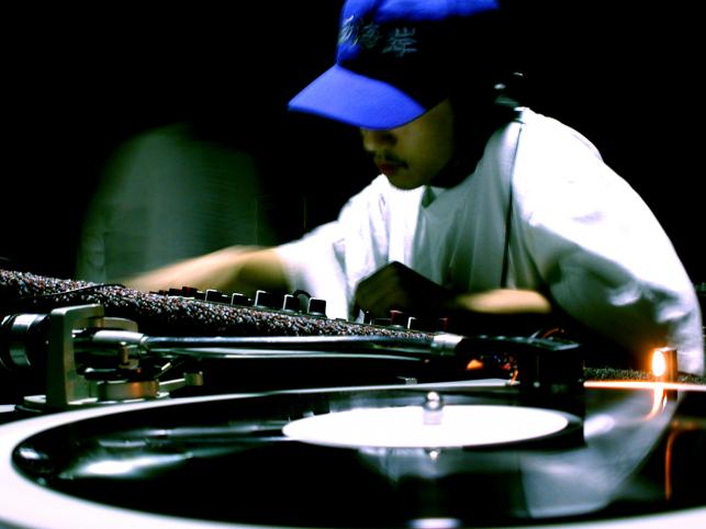 Gra DJ Hero jeszcze w tym roku?