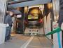 Dlatego pomysłowi Chińczycy wysłali auto zderzakiem do góry