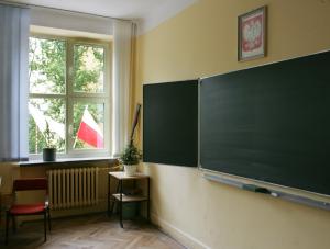 Zabraknie na pensje dla nauczycieli
