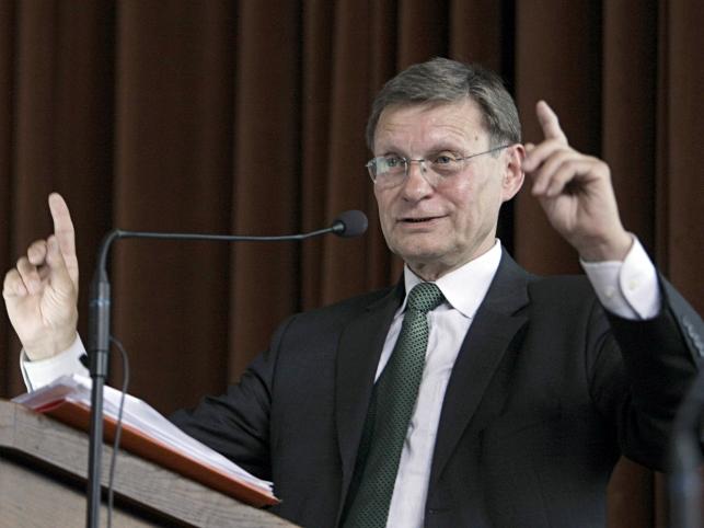 Balcerowicz nie uderzy z Kaczyńskim w rząd