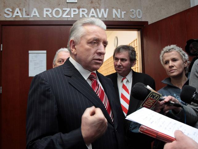 Znalezione obrazy dla zapytania lepper w sÄ
dzie