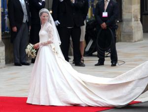 Suknia ślubna Kate Middleton została zaprojektowana przez Sarah Burton