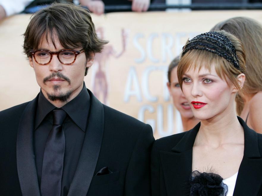 Ta wiadomość była jak grom z jasnego nieba: Vanessa Paradis i Johnny Depp się rozstają. Wzorowa para show-biznesu podobno cały czas się kłóci.