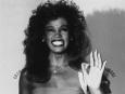 Whitney Houston ze statuetką Grammy w 1986 roku