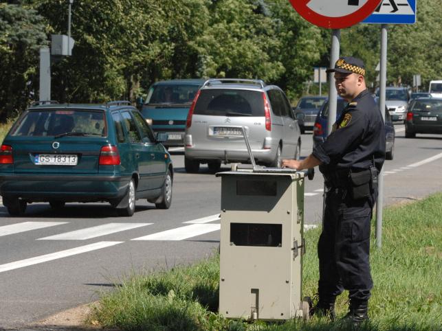 Bezrobotni z radarem postrachem kierowców
