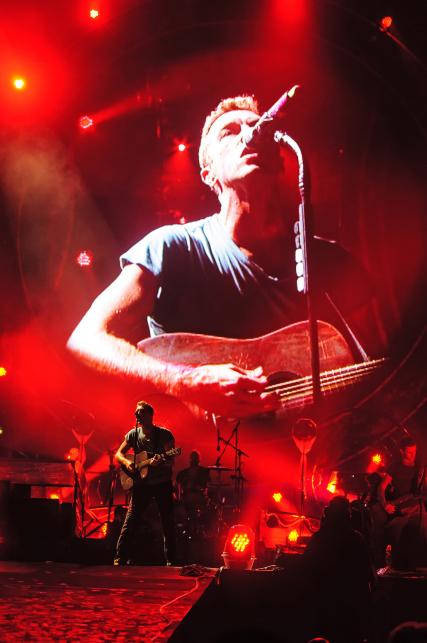 4053237-coldplay-w-warszawie-427-643.jpg