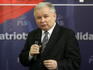 Kaczyński: Tusk powinien strzelić pięścią