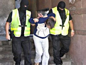 Policja zatrzymała 18-latka, który zamordował księdza