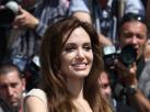 Politycy jak celebryci. Dyskutowali o piersiach Angeliny Jolie