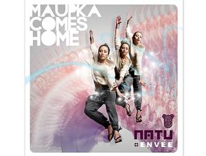 Solowy album Natalii Przybysz nie jest albumem, w którym można się zakochać