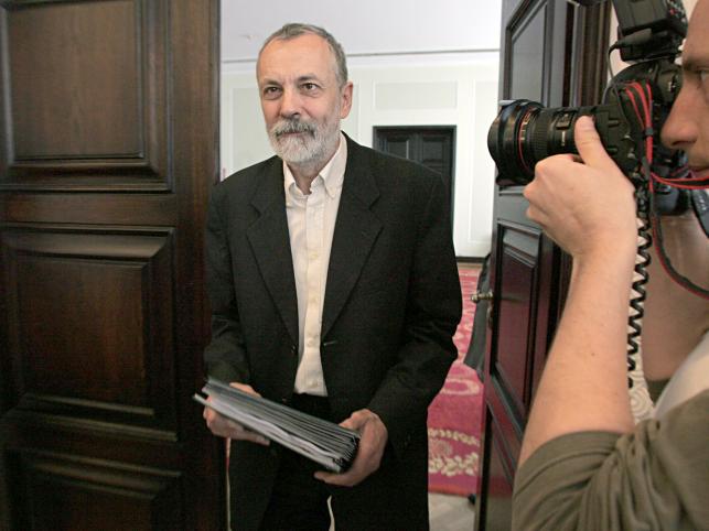 Grupiński: "Olechowski? To czerstwe pieczywo!"
