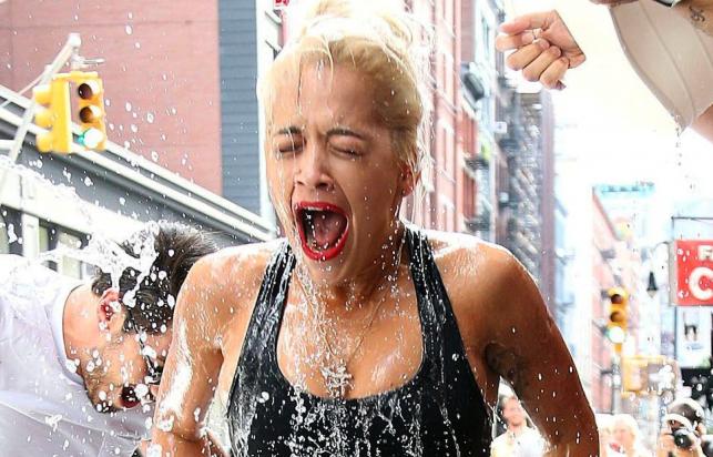 http://2.s.dziennik.pl/pliki/6724000/6724572-rita-ora-643-412.jpg