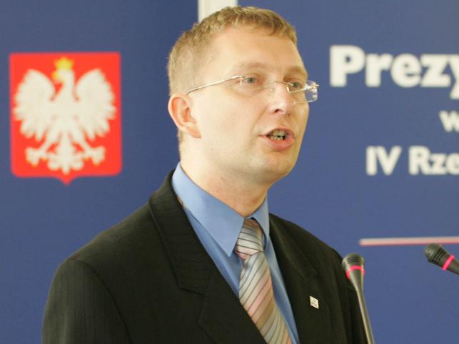 Lewica donosi prokuraturze o rasizmie w PiS