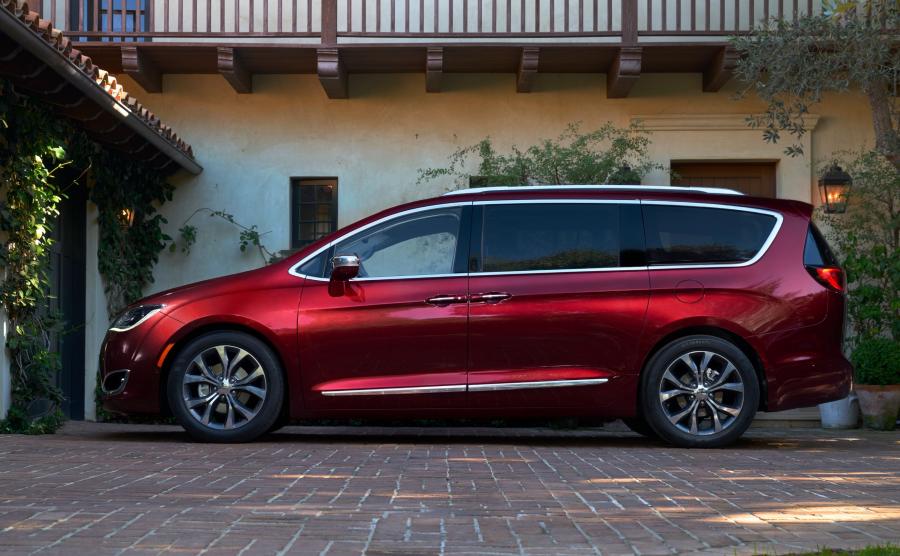 Chrysler pacifica