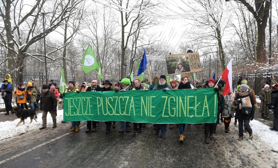 Marsz w oboniie Puszczy Białowieskiej