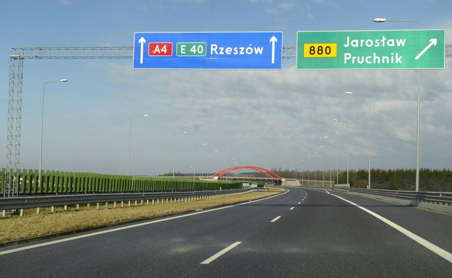Odcinek autostrady A4 w okolicach Jarosławia na Podkarpaciu. Trasa może zostać nazwana Autostradą Pamięci Żołnierzy Wyklętych