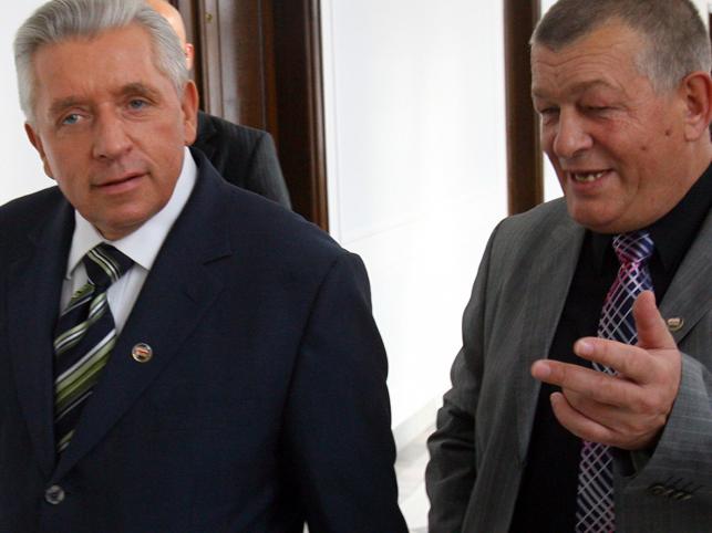 Andrzej Lepper i Stanisław Łyżwiński-bohaterowie seksafery w Samoobronie