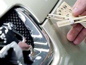 Nawet 10 miliardów euro mają dostać PSA Peugeot Citroën i Renault